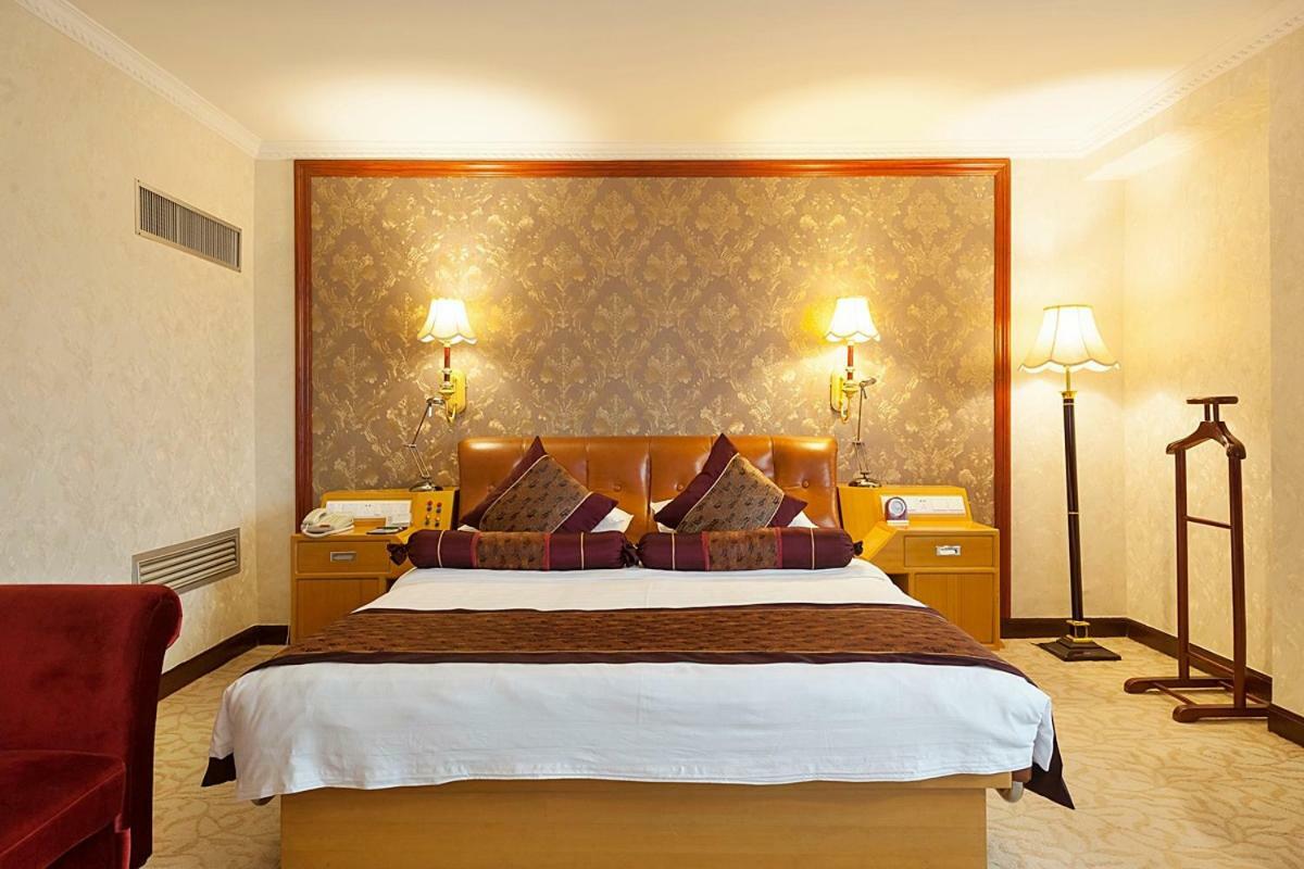 Xiamen Huaqiao Hotel エクステリア 写真