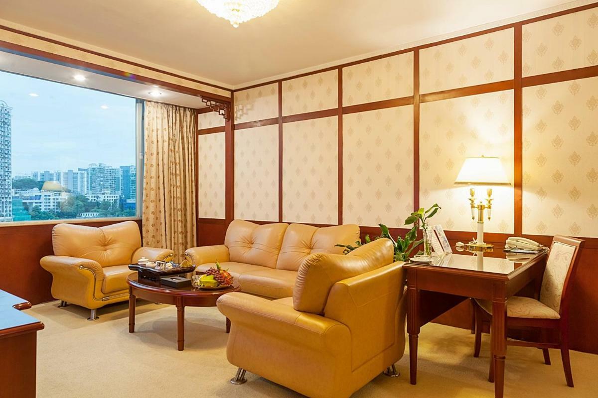 Xiamen Huaqiao Hotel エクステリア 写真