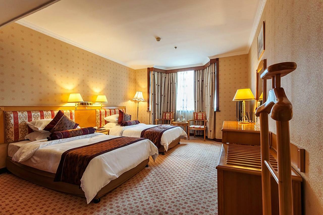 Xiamen Huaqiao Hotel エクステリア 写真